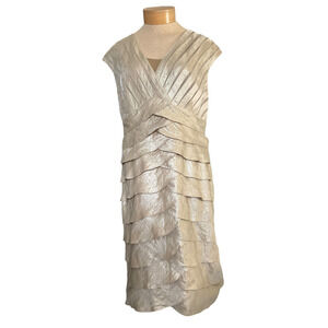 Adrianna Papell Woman Dress 22W Beige Tiered Pleated Formal V-Neck Plus New